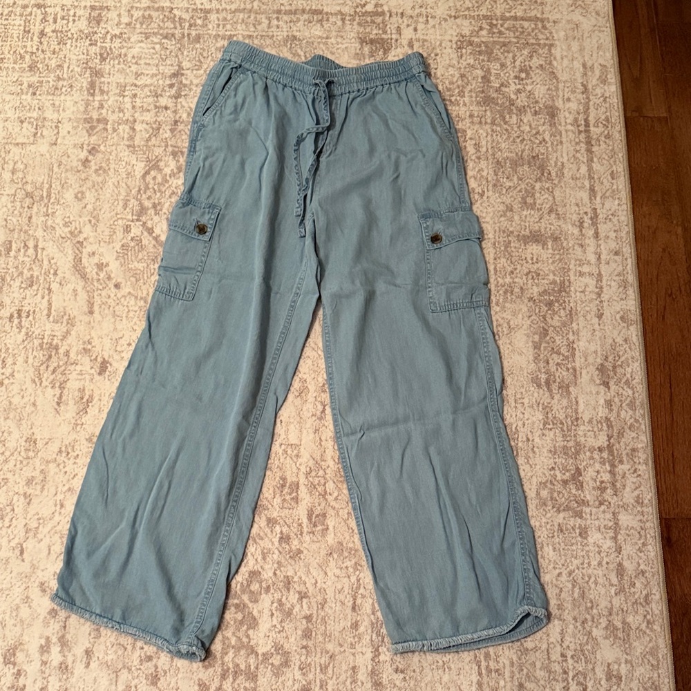 Tommy Bahama Light Blue Cargo Pants